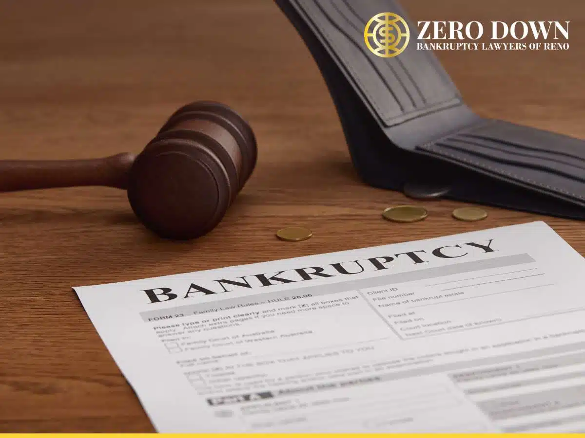 Document showing bankruptcy filing and gavel, symbolizing divorce during Chapter 13 bankruptcy proceedings